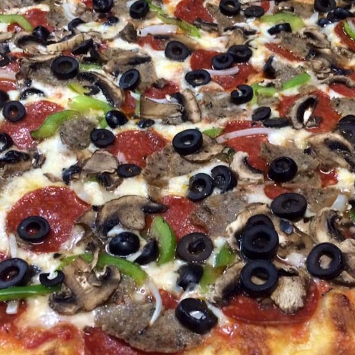 Supreme Pizza 18" (XL).